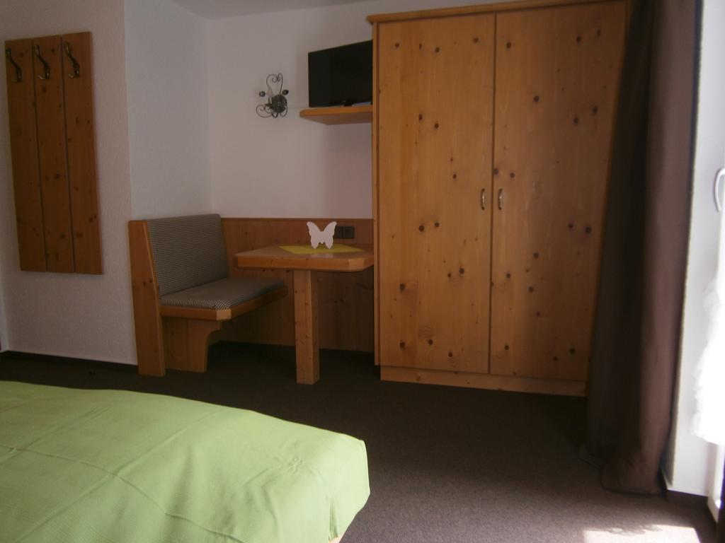 Haus Wiesenheim Fw Oetztal Längenfeld Exteriör bild