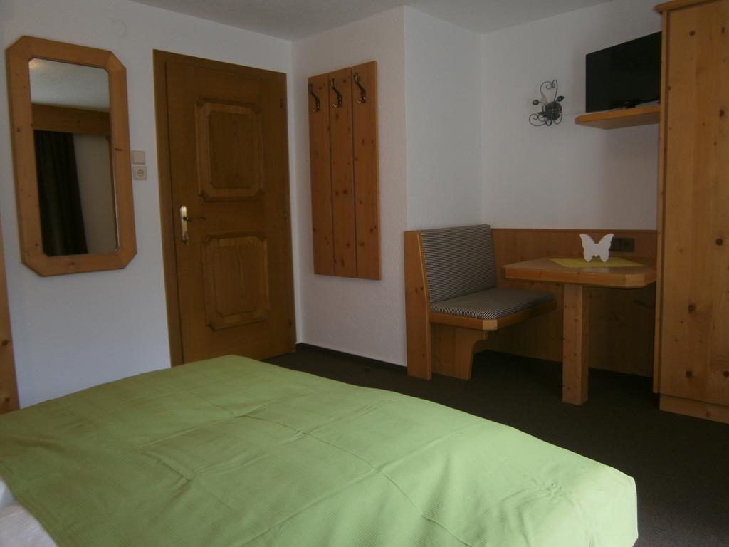 Haus Wiesenheim Fw Oetztal Längenfeld Exteriör bild