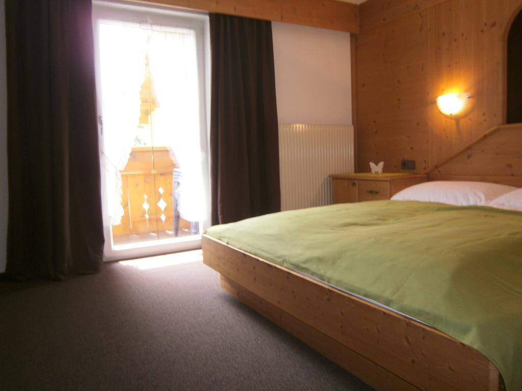 Haus Wiesenheim Fw Oetztal Längenfeld Exteriör bild