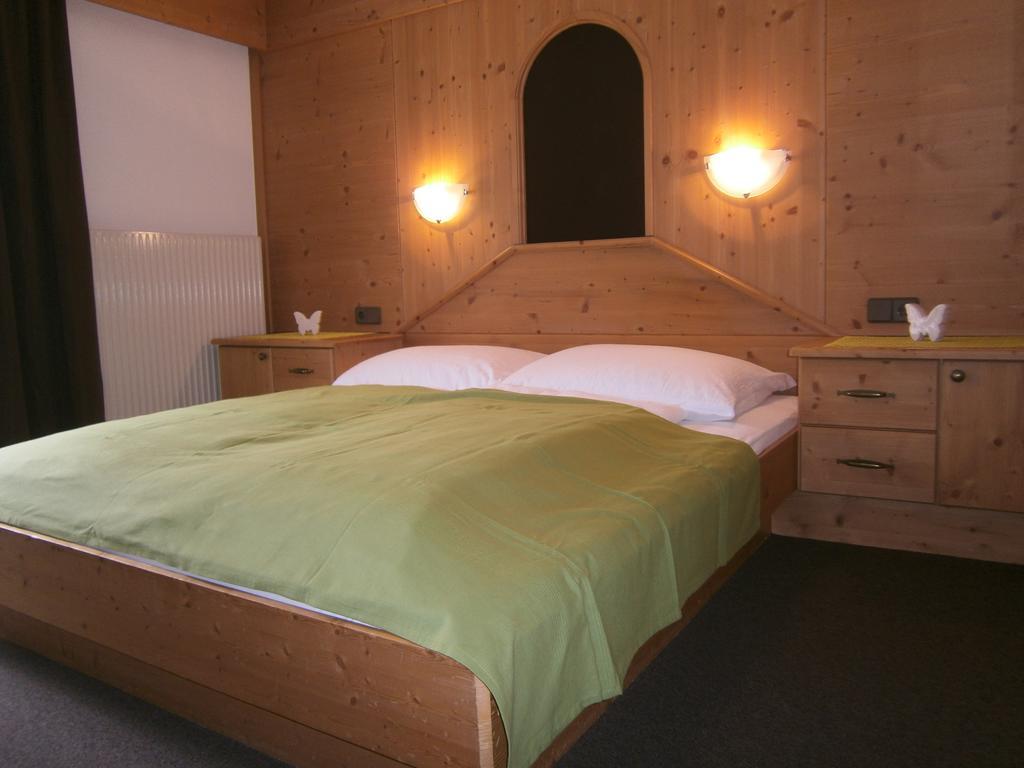 Haus Wiesenheim Fw Oetztal Längenfeld Exteriör bild