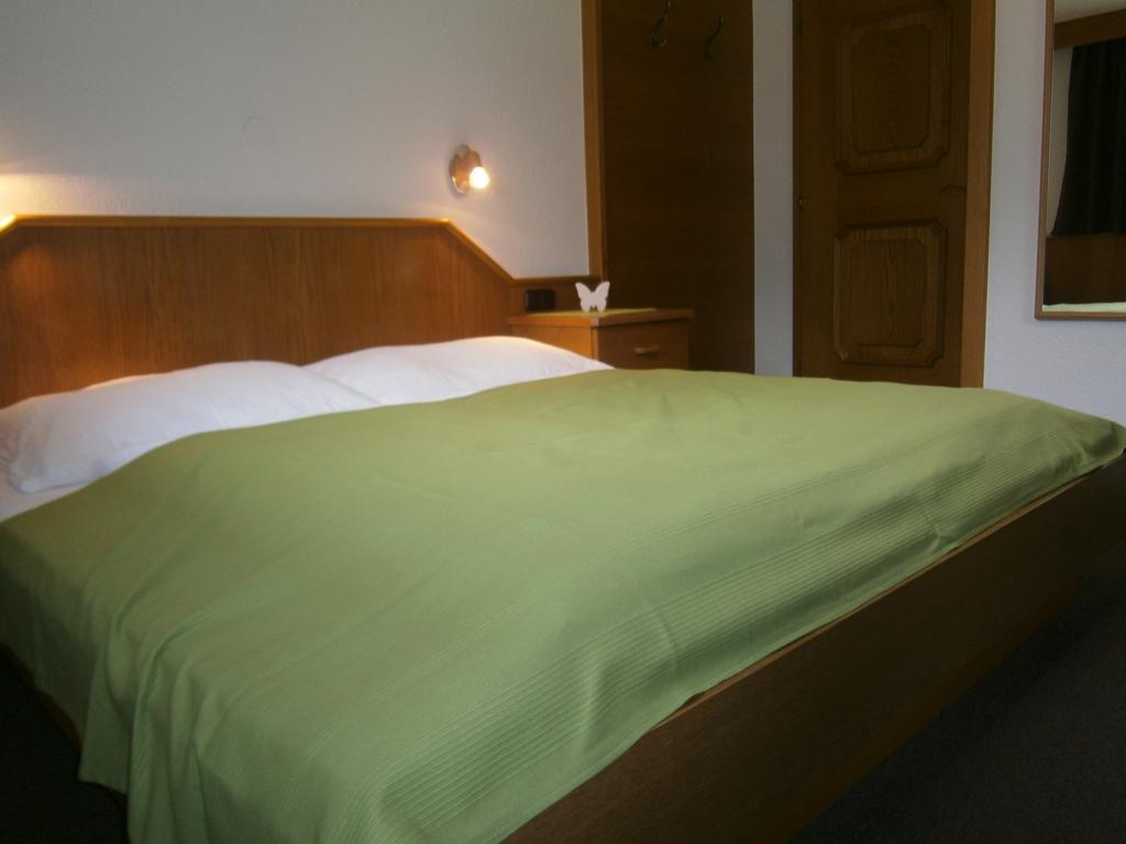 Haus Wiesenheim Fw Oetztal Längenfeld Exteriör bild